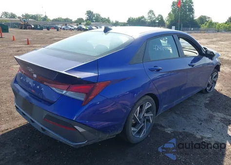 2025 Hyundai Elantra Sel Sport z USA, uszkodzony, nr VIN KMHLM4DG6SU995682